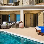 Villa Lemoni Skala - Heated Infinity Pool With Sea Views & Outside Cinema