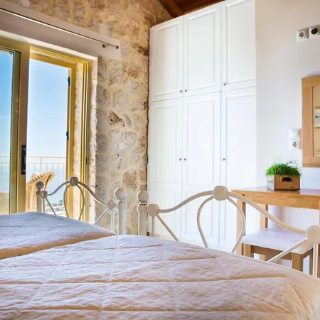 Villa Lemoni Skala - Heated Infinity Pool With Sea Views & Outside Cinema *