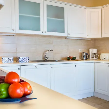 Villa Lemoni Skala - Heated Infinity Pool With Sea Views & Outside Cinema *